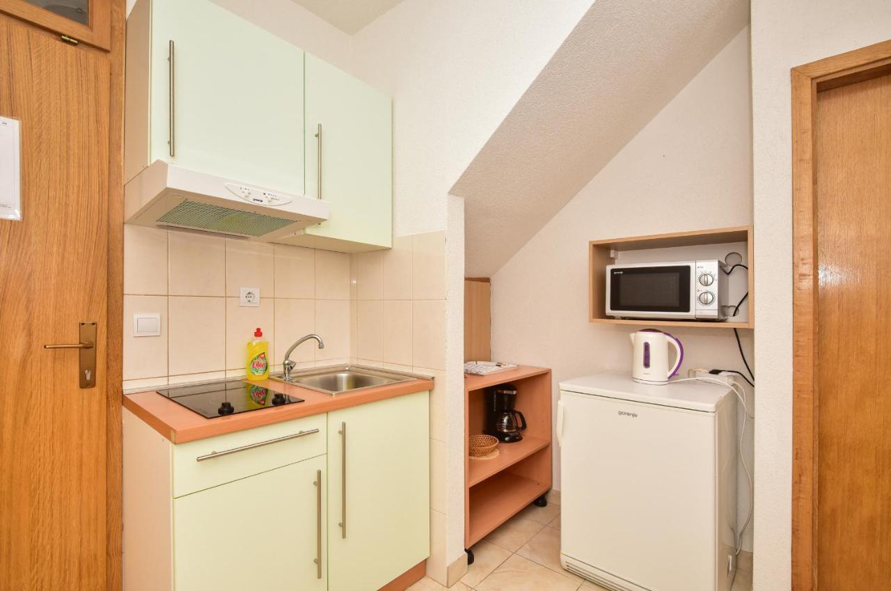 Apartmani Mate Makarska Eksteriør billede