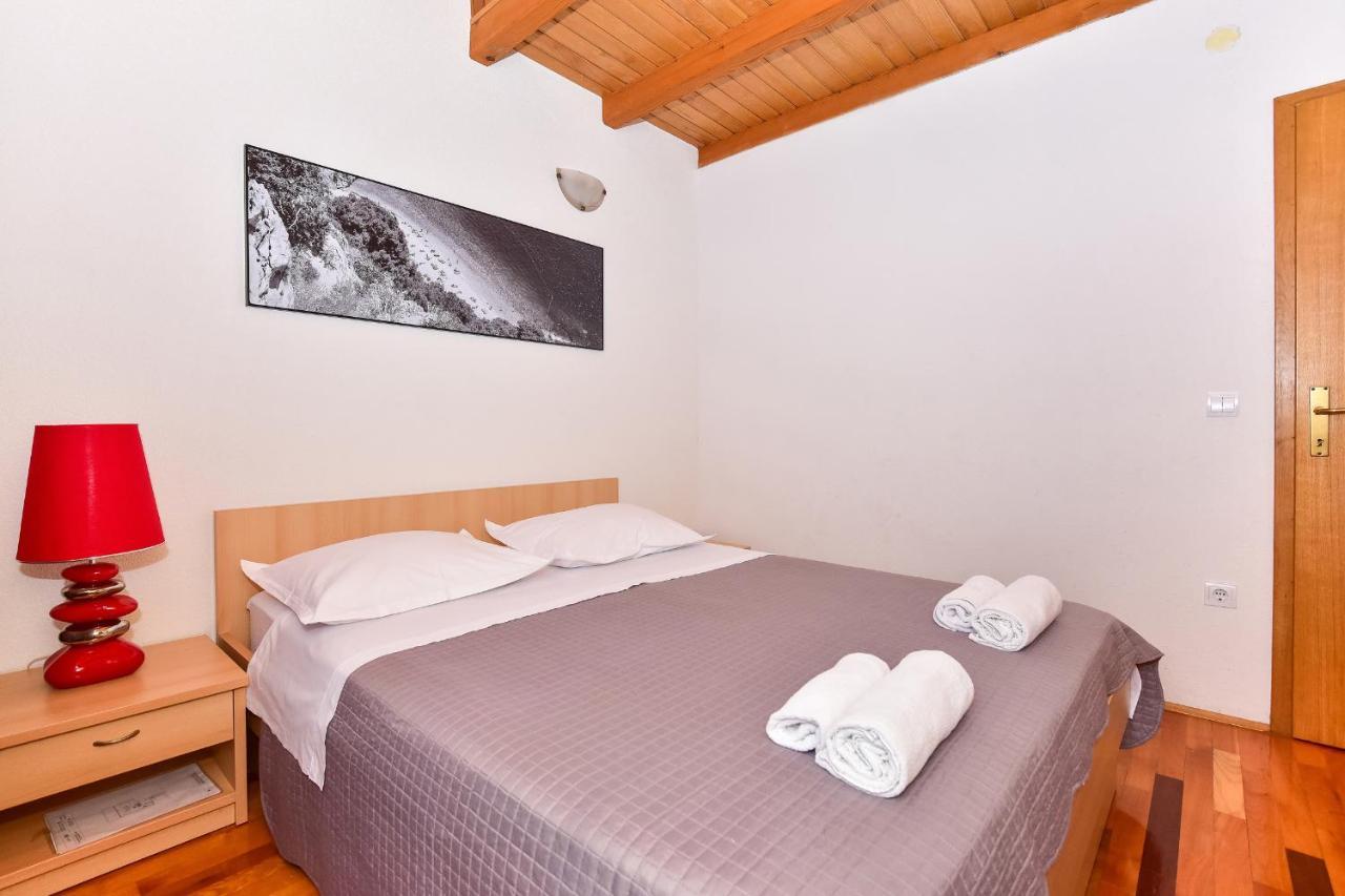 Apartmani Mate Makarska Eksteriør billede